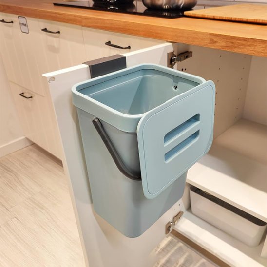 poubelle sous evier sublime bleu
