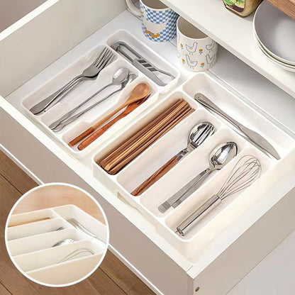 Range-couvert-plastique-blanc-resistant