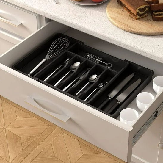 range couverts tiroir noir comptoir granite-planche decouper