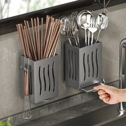deux rangement pour couverts mural